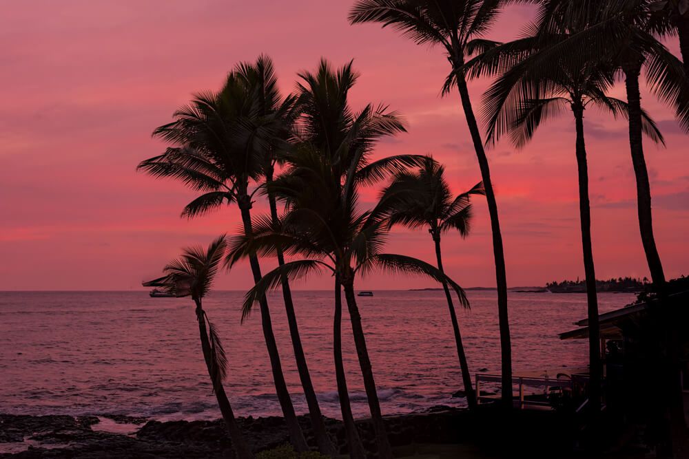 Image of a red sky at a Kona Big Island sunset