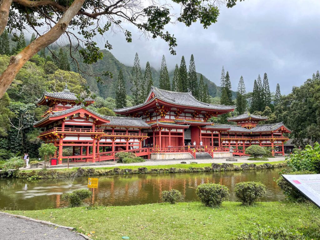 Image of the Byodo-In Temple on Oahu