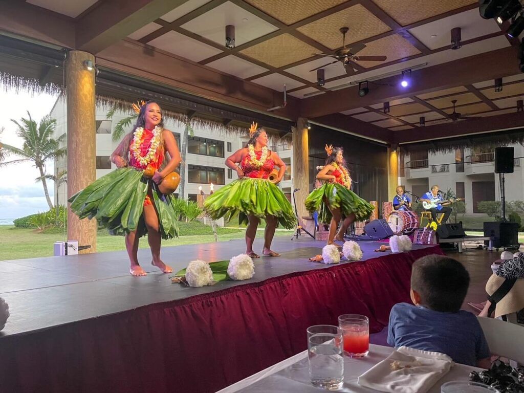 How to Choose the Best Luau in Kauai (2023)  Hawaii Travel Spot