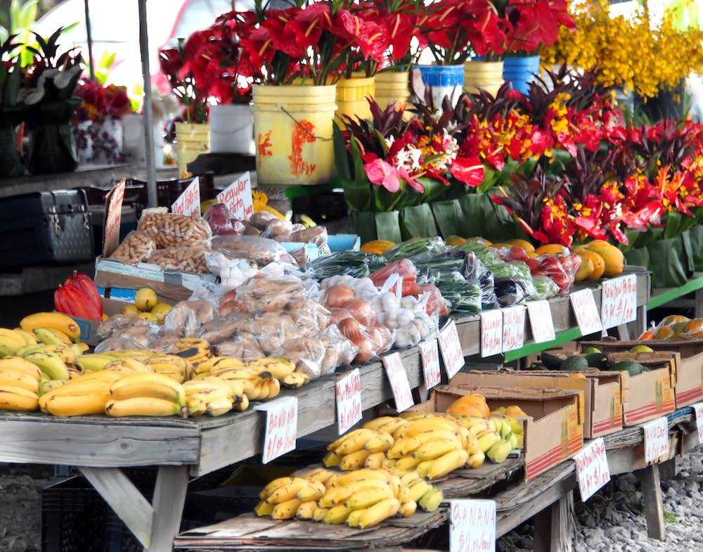 Image of fruits and flowers at the Hilo Farmers Market on the Big Island of Hawaii