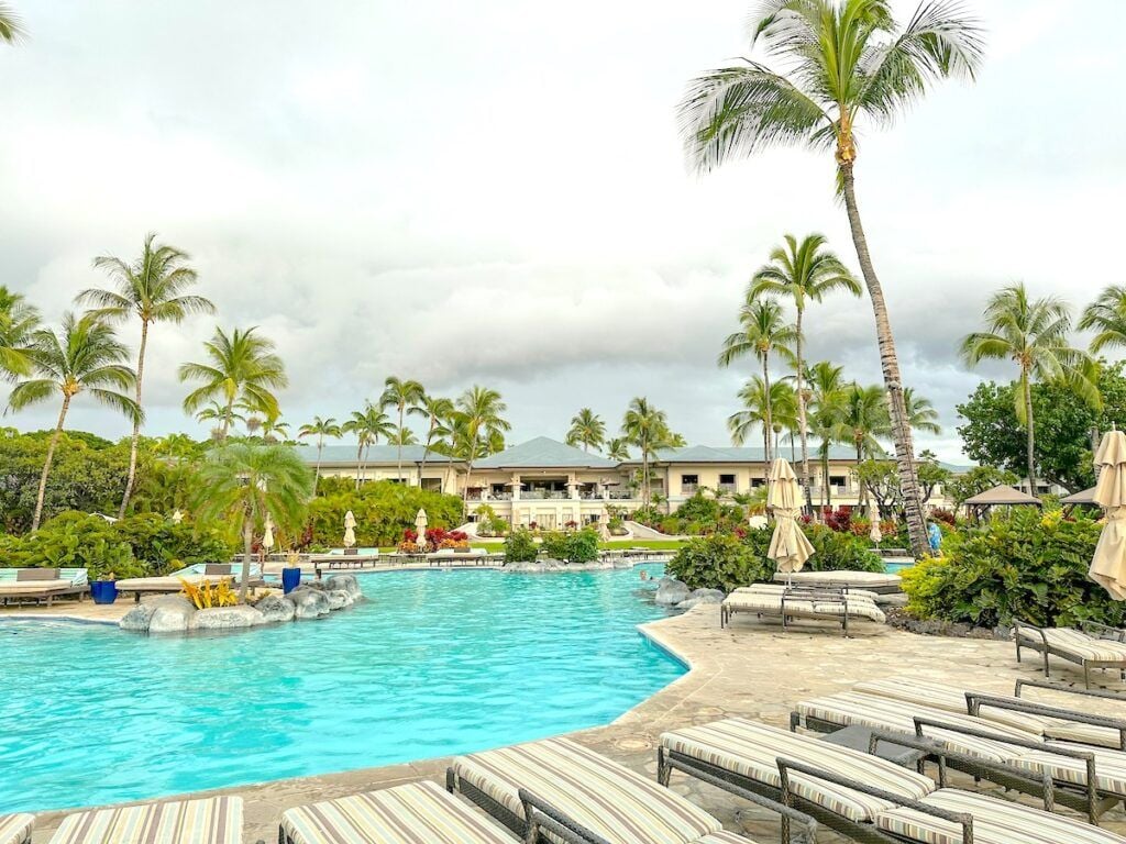 Fairmont-Orchid-Review-Featured-Image-HTS