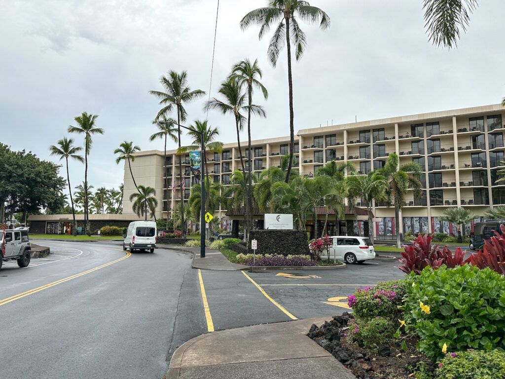 Image of a hotel in Kona