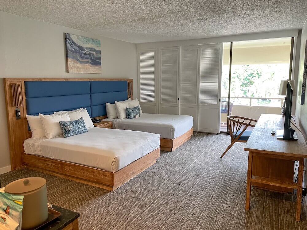 Image of a standard hotel room at the Royal Kona Resort